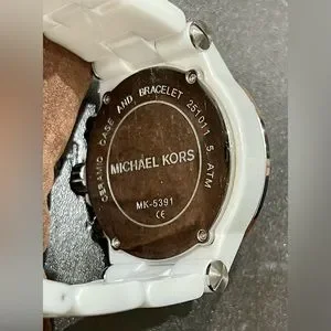Authentic Michael Kors MK5391 White Ceramic Quartz Chronograph Wristwatch Michael Kors | Accessories | Authentic Michael Kors Mk539  main image 2